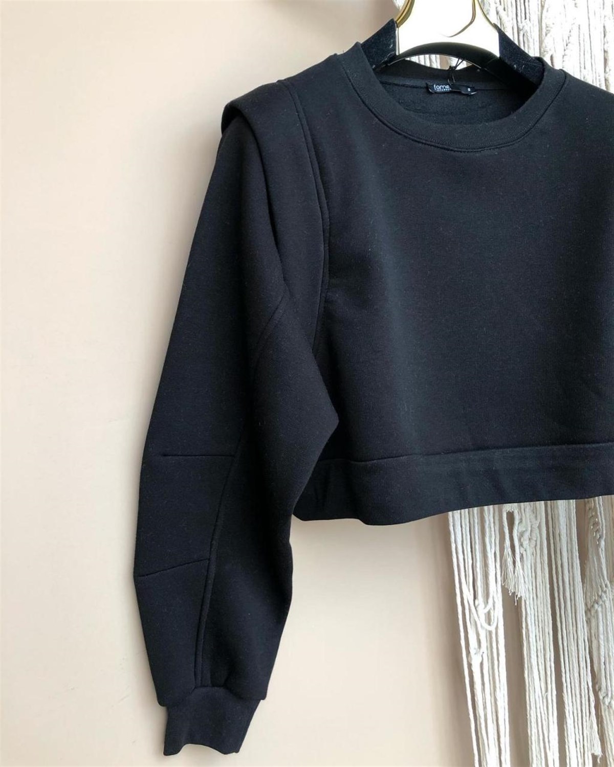 Üçiplik Kumaş Omuz Detaylı Sweat (SİYAH)