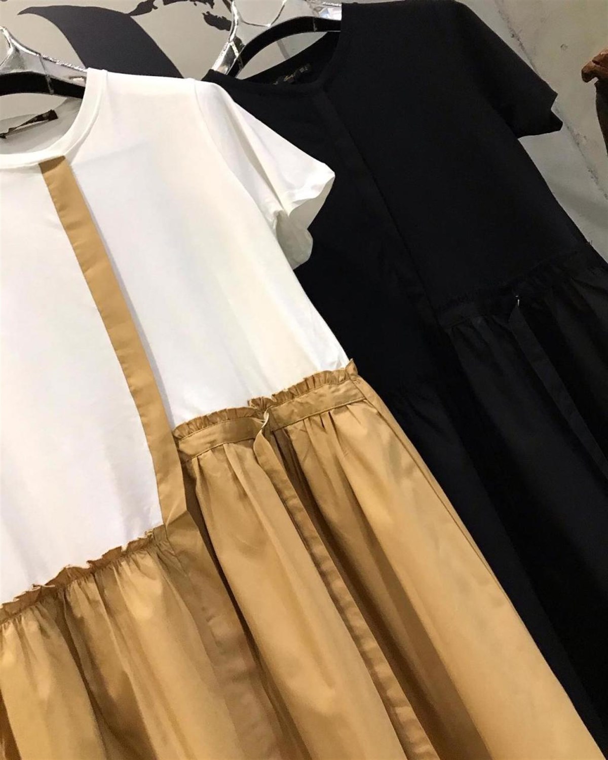Üstü Penye Eteği Coton Kumaş Elbise (CAMEL & SİYAH)
