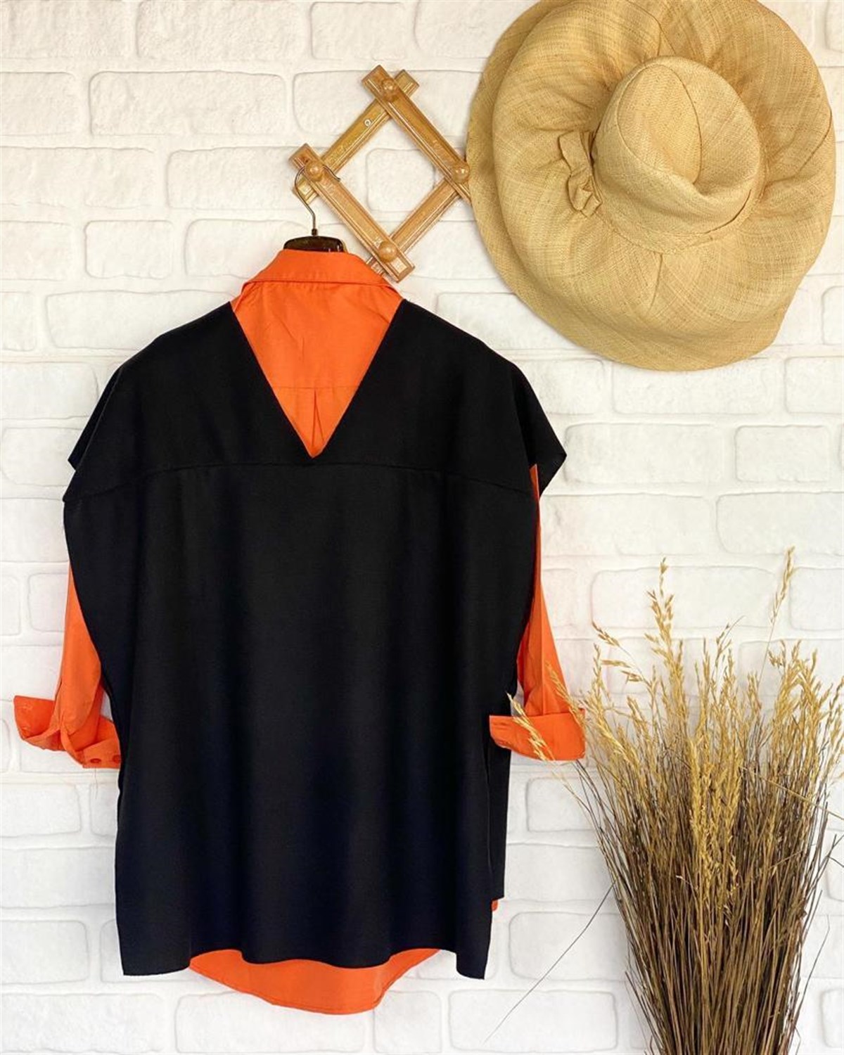 V Yaka Oversize Kesim Süveter (Siyah)