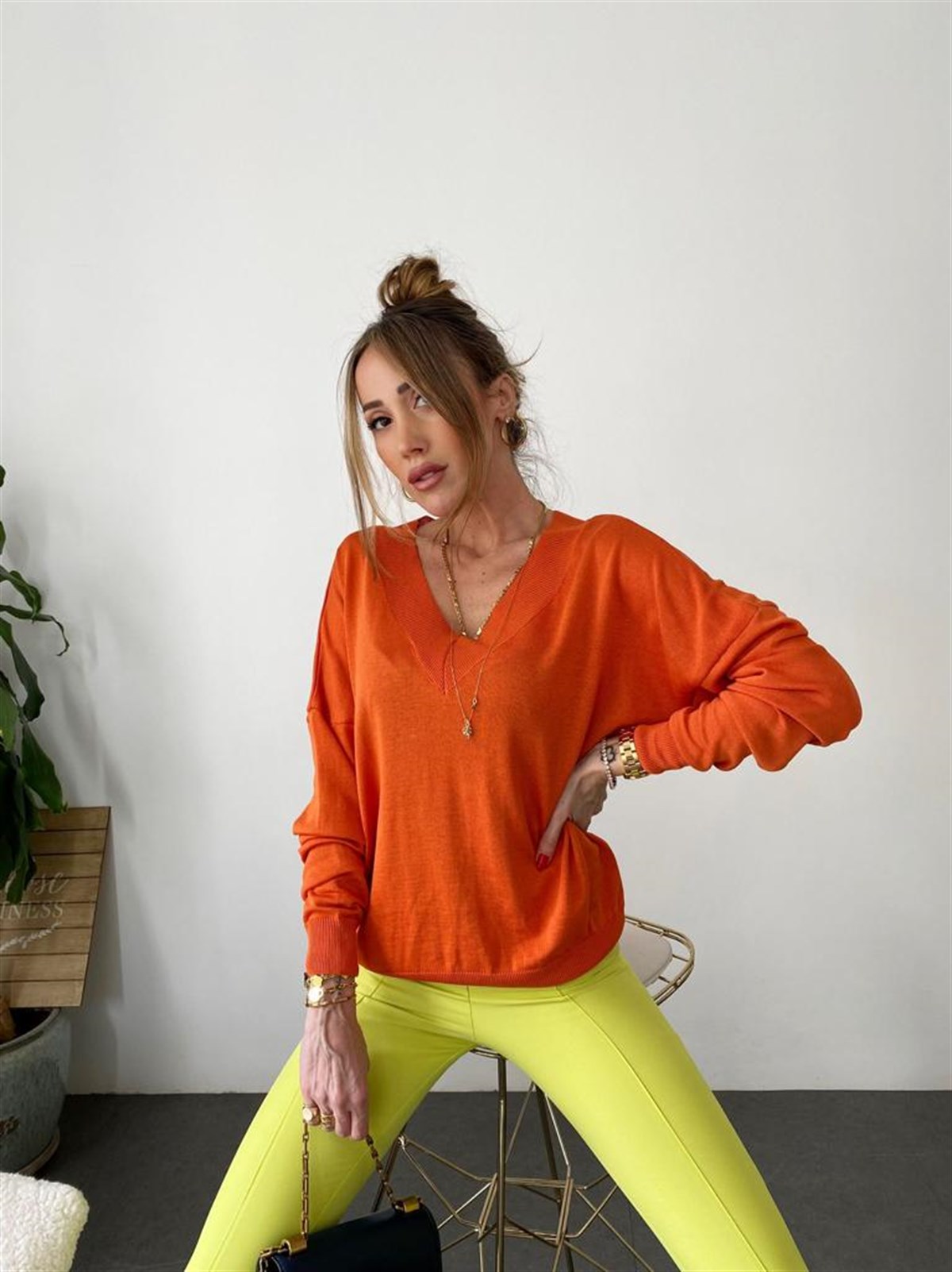 V Yaka Triko Kazak (Oranj)