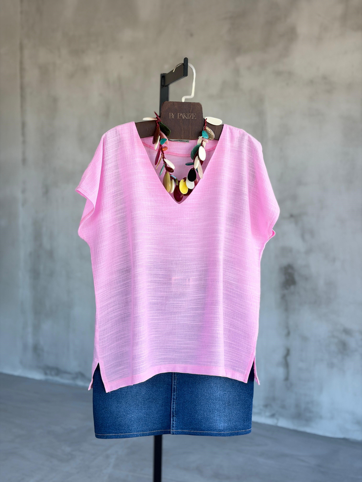 V Yaka Yan Yırtmaç Bluz (Pembe)