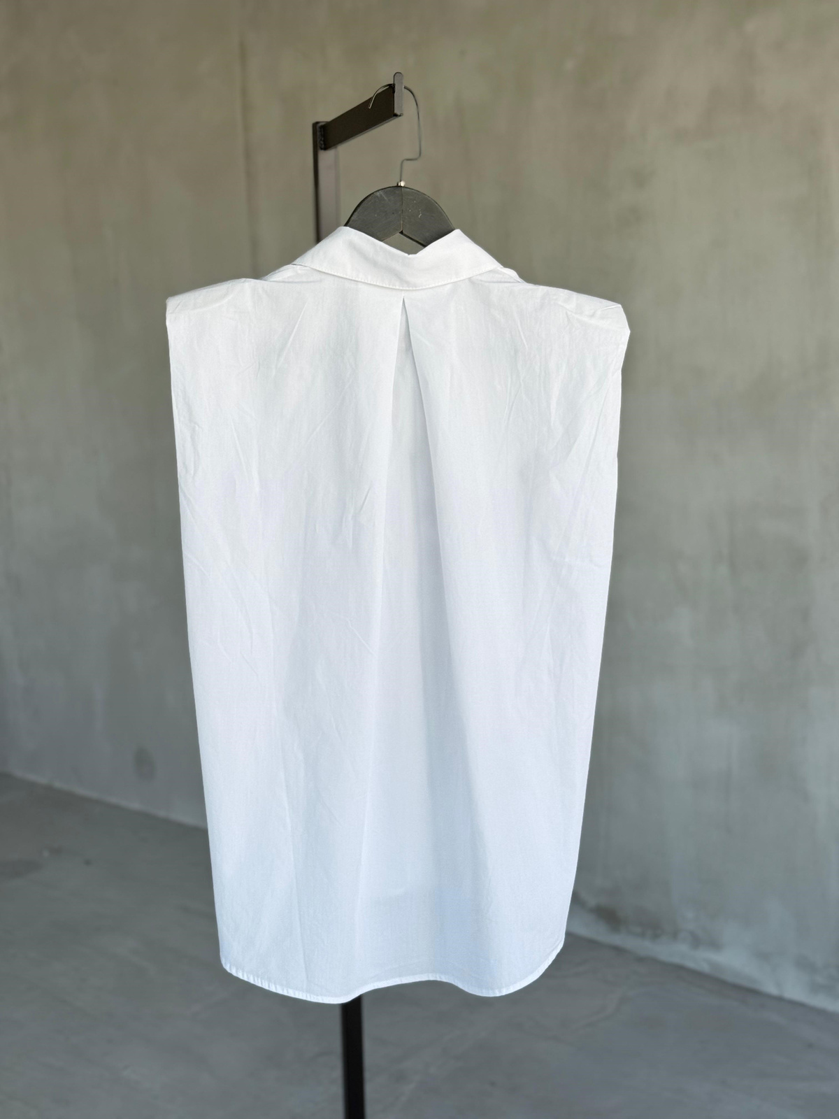 Vatkalı Maskülen Kesim Cotton Gömlek (Beyaz)