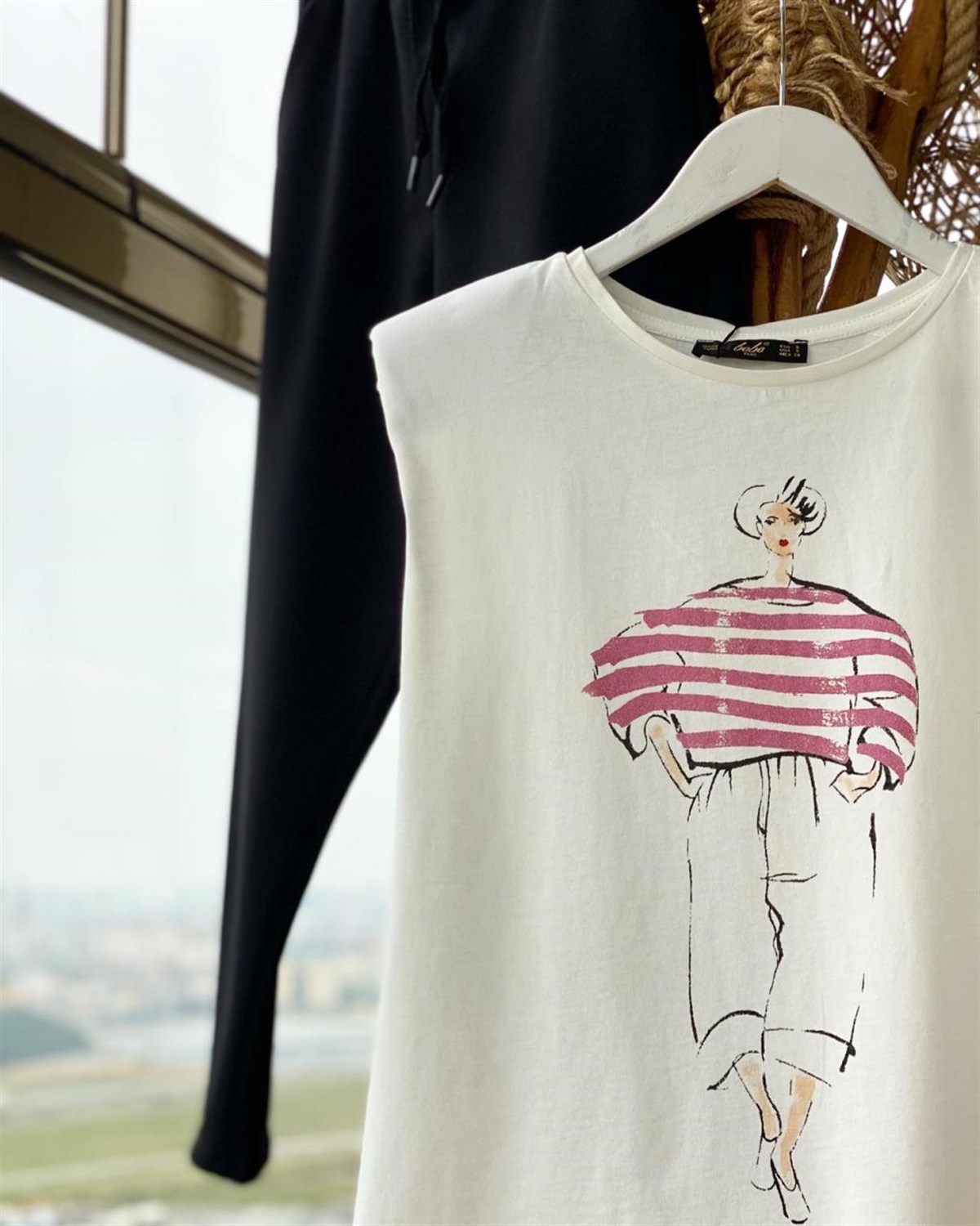 Vatkalı Tshirt (PEMBE-EKRU)