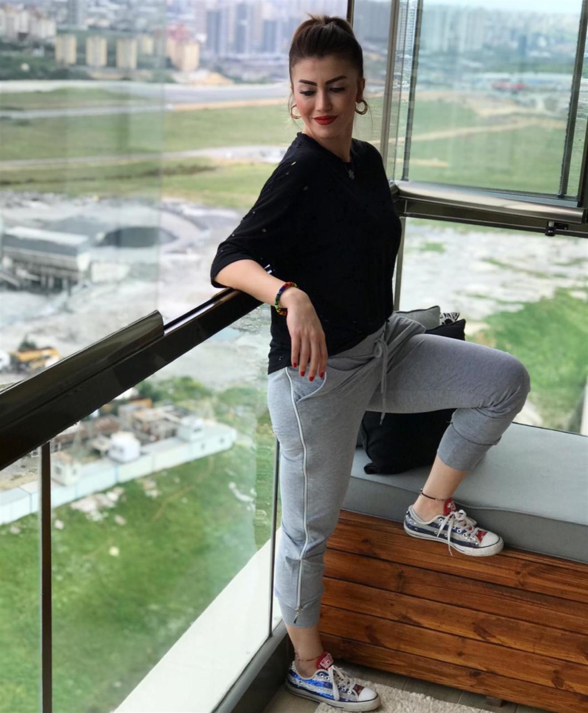 Yanları Fermuar Detaylı Eşofman Pantolon (GRİ)