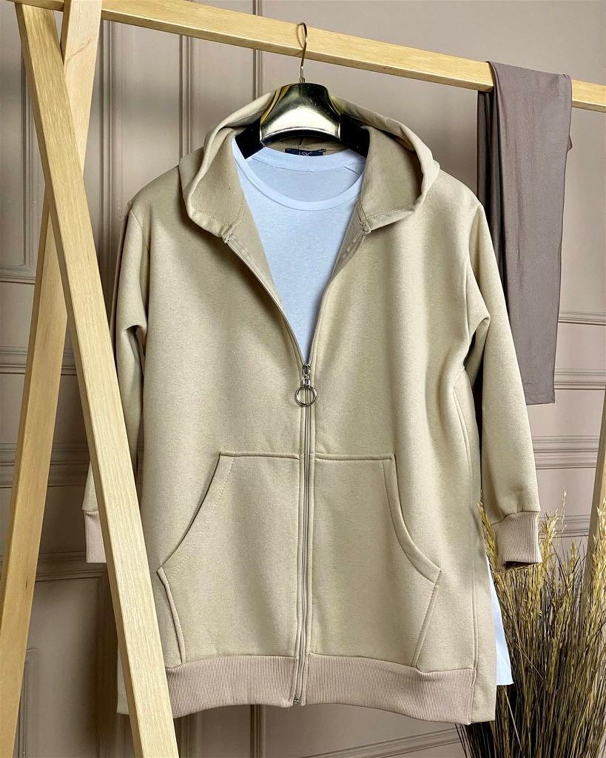 Yanları Yırtmaçlı Kapşonlu Sweat Hırka (Camel)