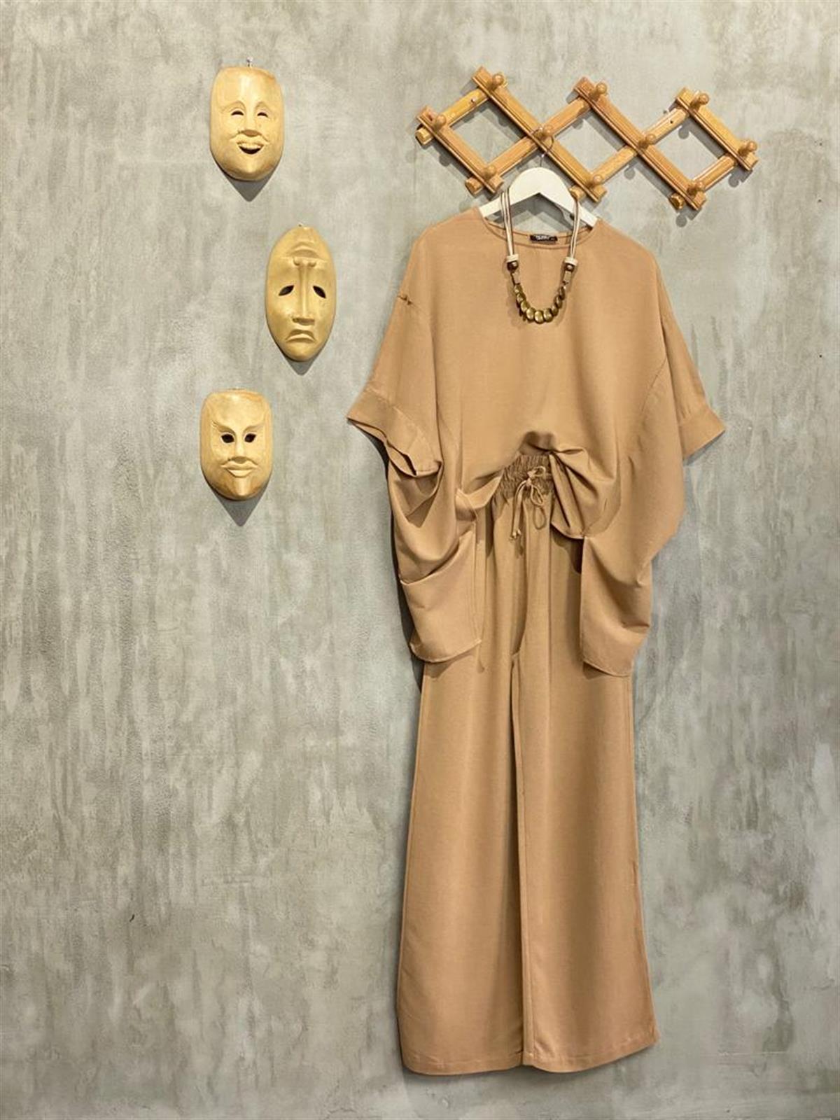 Yarasa Kollu Kolyeli Takım (Camel)