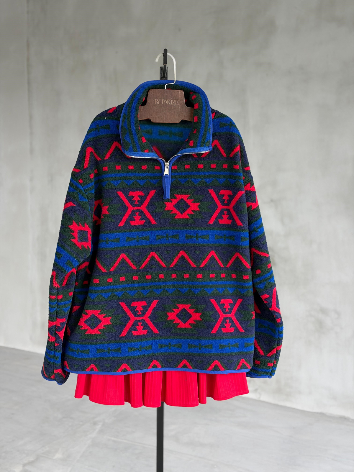 Yarım Fermuarlı Kilim Desen Polar