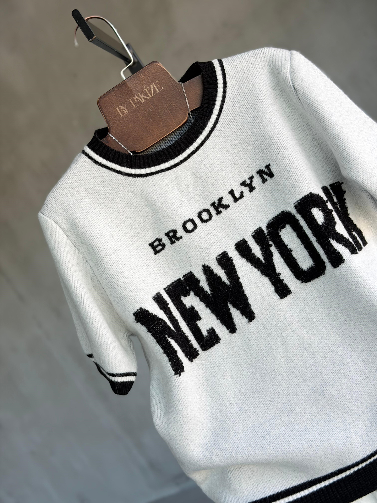 Yeni Sezon New York Şehrin Ritmi İnce Triko Kazak (Siyah)