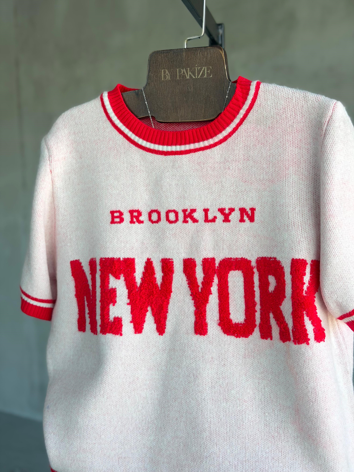 Yeni Sezon New York Şehrin Ritmi İnce Triko Kazak (Kırmızı)
