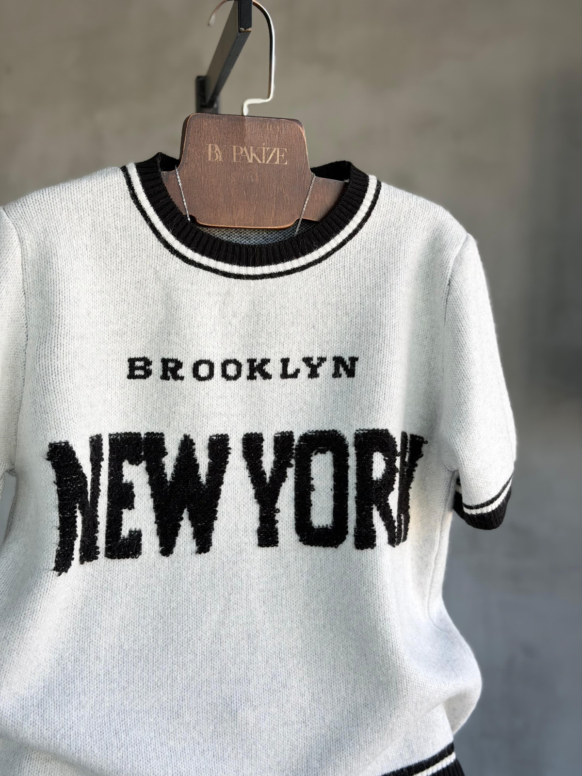 Yeni Sezon New York Şehrin Ritmi İnce Triko Kazak (Siyah)