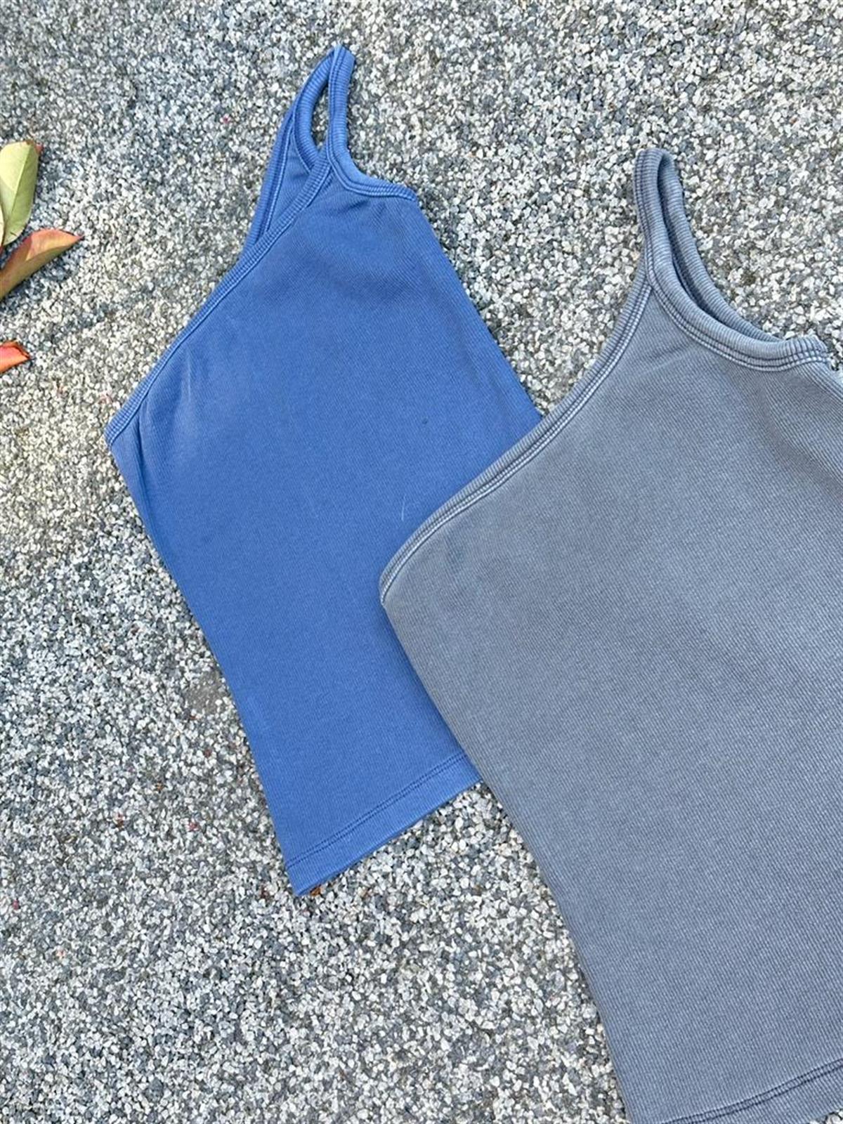 Yıkamalı Asimetrik Kesim Dilvin Crop Top (Lacivert/Antrasit)