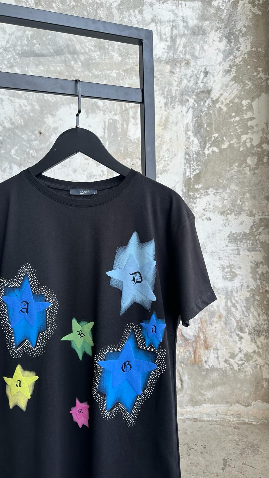 Yıldız Baskılı ve Taş İşçilikli T-Shirt (Siyah)