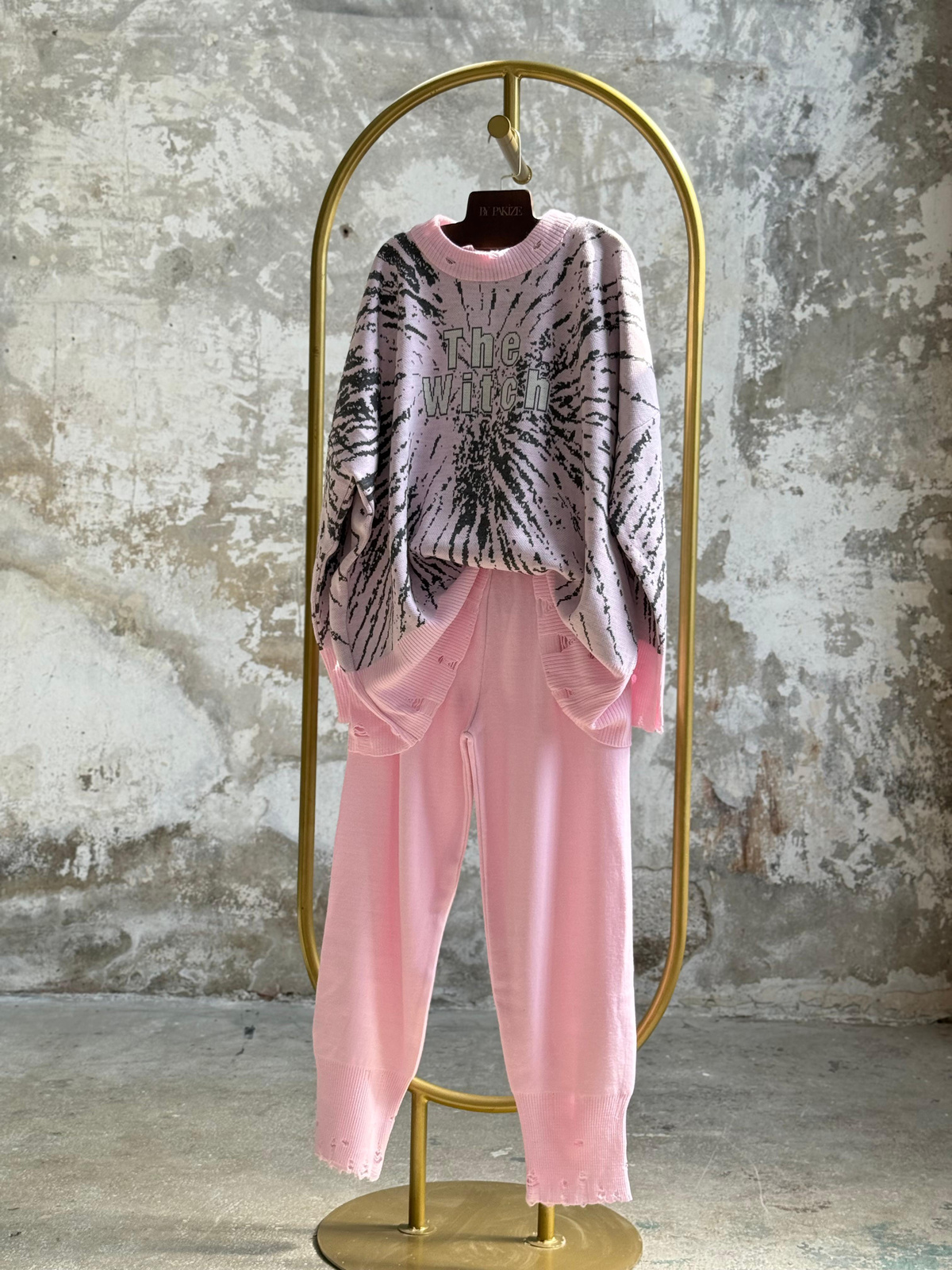 Yırtık Detaylı Oversize Triko Takım (Şeker Pembesi)