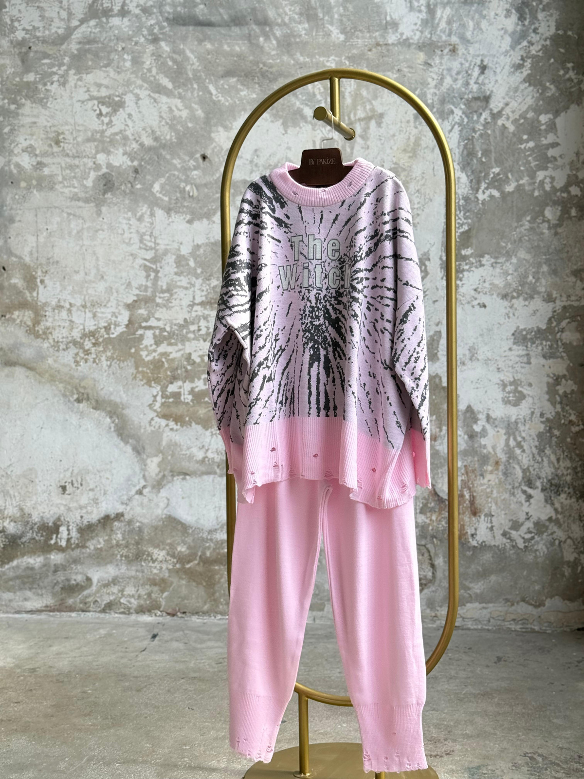 Yırtık Detaylı Oversize Triko Takım (Şeker Pembesi)