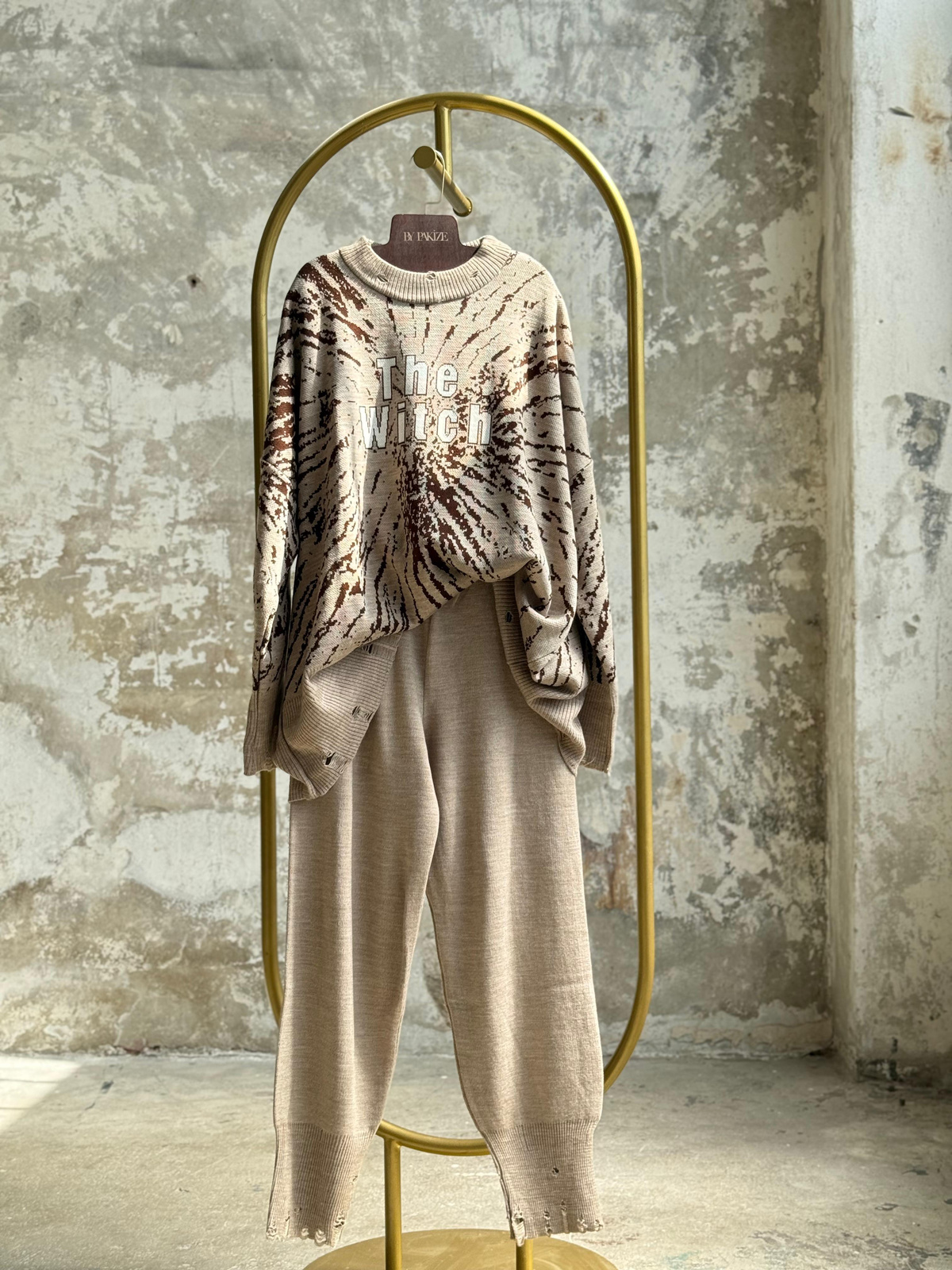 Yırtık Detaylı Oversize Triko Takım (Vizon)