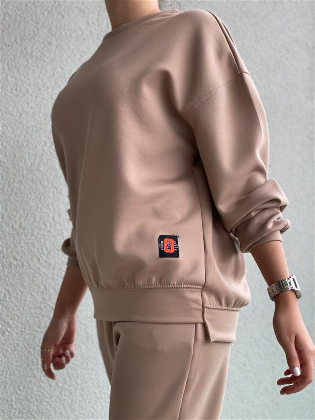 Yumoş Doku Arma Detaylı Sweat (Bej)