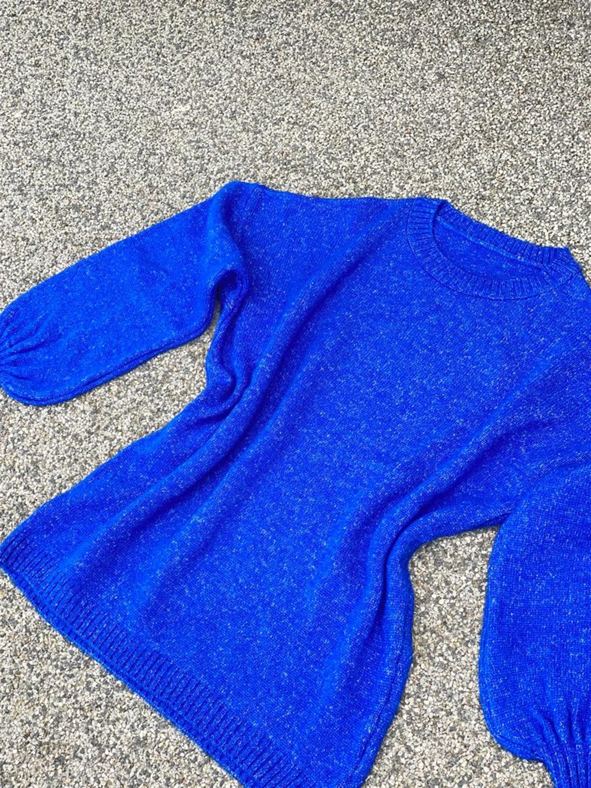 YUMOŞ ÖRGÜ KAZAK (SAKS)