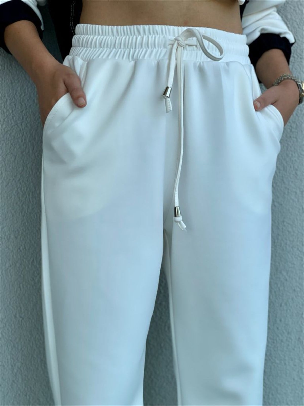 Yumuşak Doku Beli Lastikli Jogger Pantolon (Beyaz)