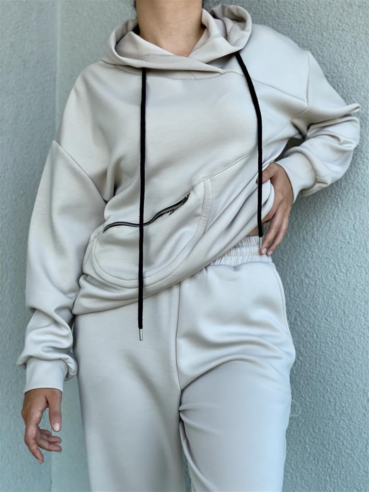 Yumuşak Doku Fermuar Detaylı Sweat (Bej)