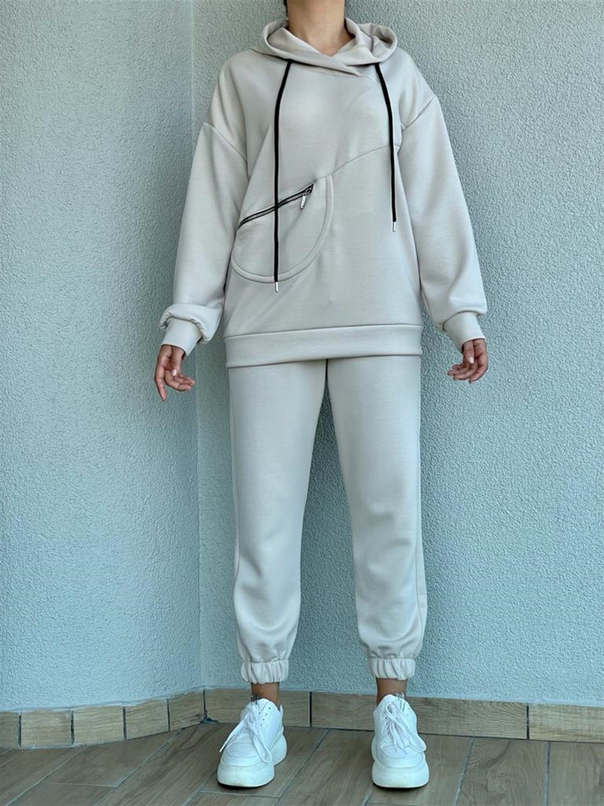 Yumuşak Doku Fermuar Detaylı Sweat (Bej)