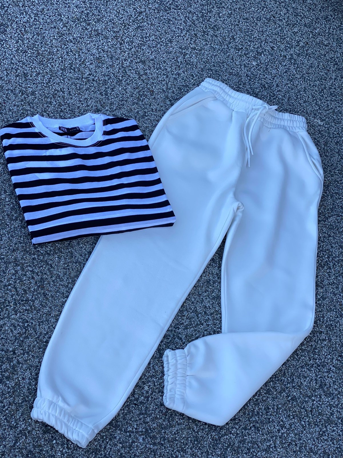 Yumuşak Dokulu Joggıng Pantolon (Siyah)