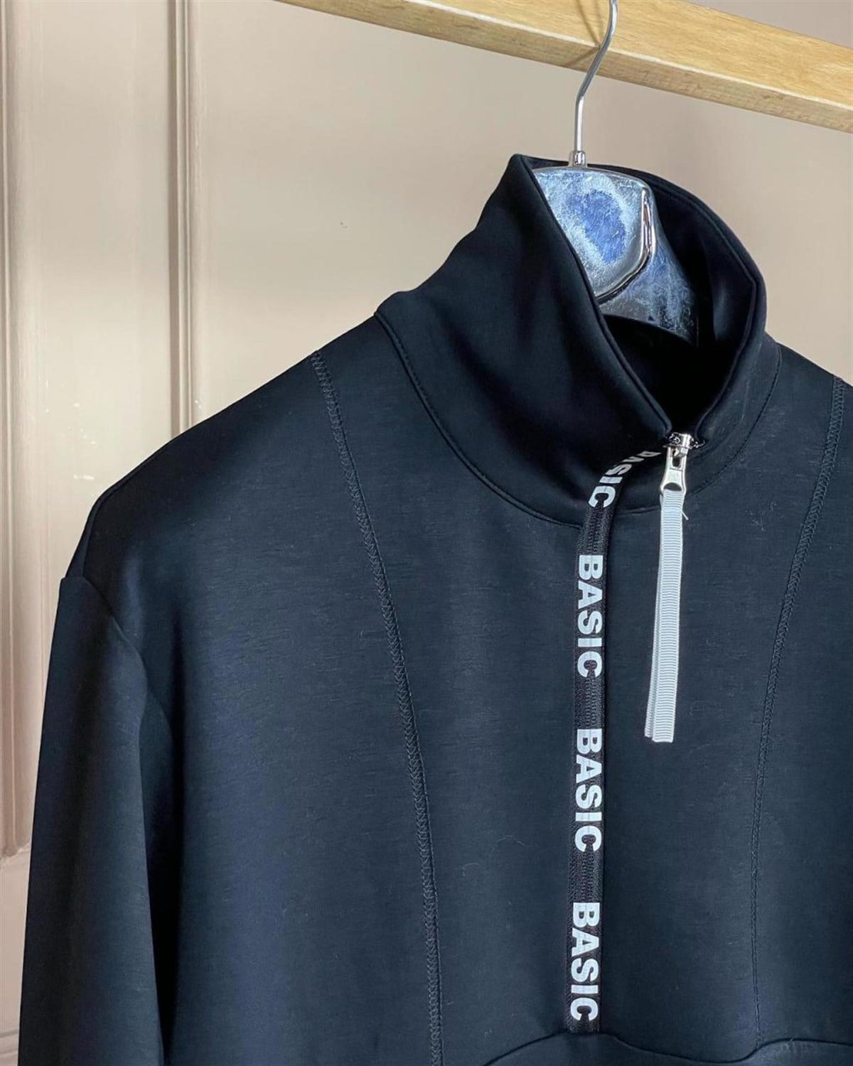 Yumuşak Dokulu Sweatshirt (SİYAH)