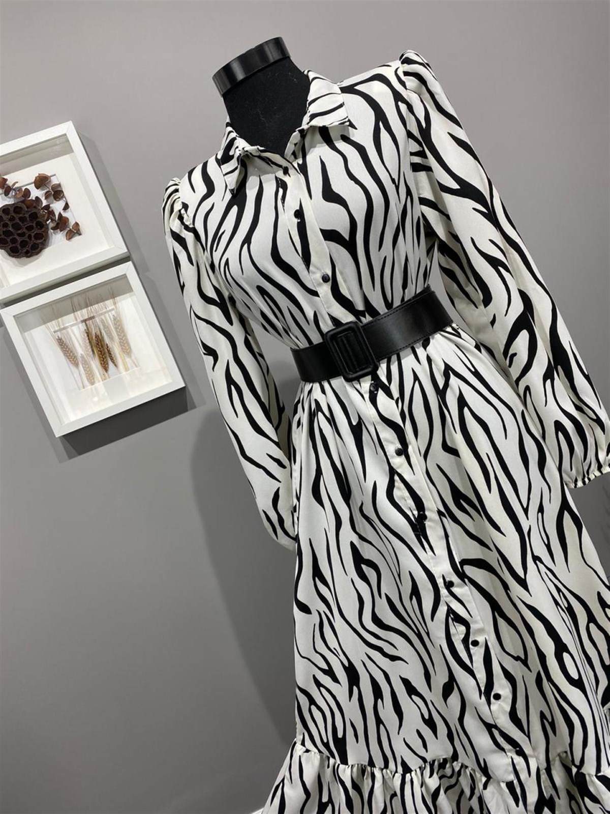 Zebra Desen Altı Fırfırlı Gömlek Elbise