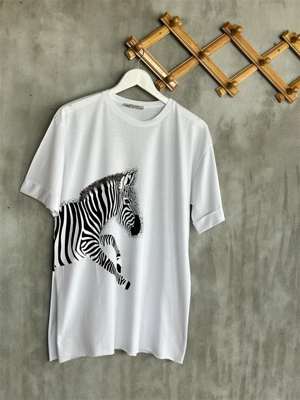 Zebra Desen Taş İşlemeli Yanı Yırtmaçlı Tunik Tişört (Beyaz)