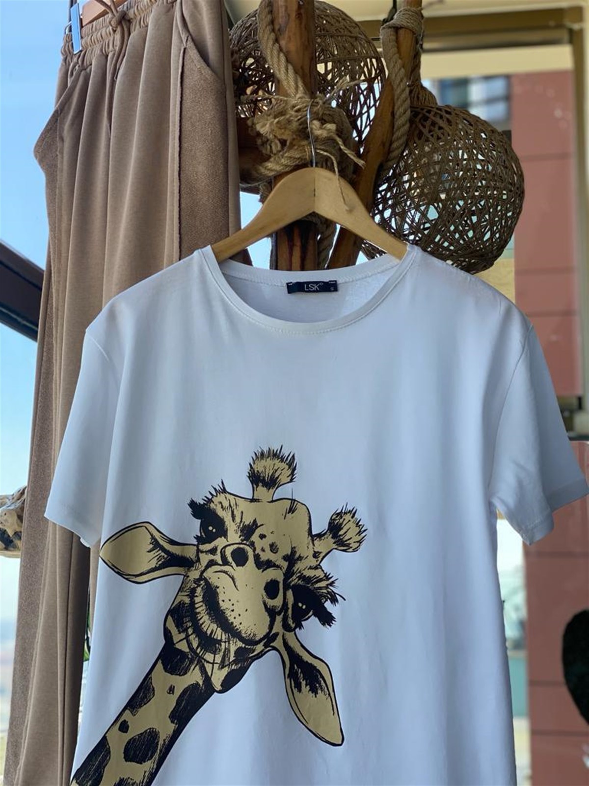 Zürafa Baskılı Tshirt