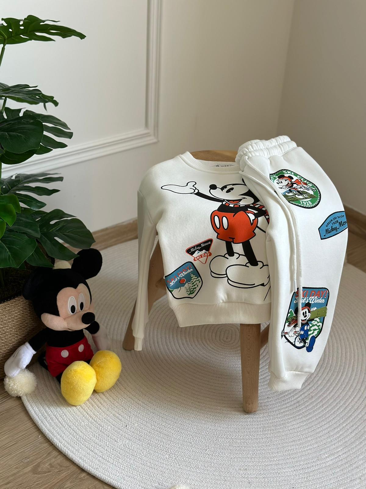 Disney Mickey Mouse Sırt Baskılı Eşofman Takımı