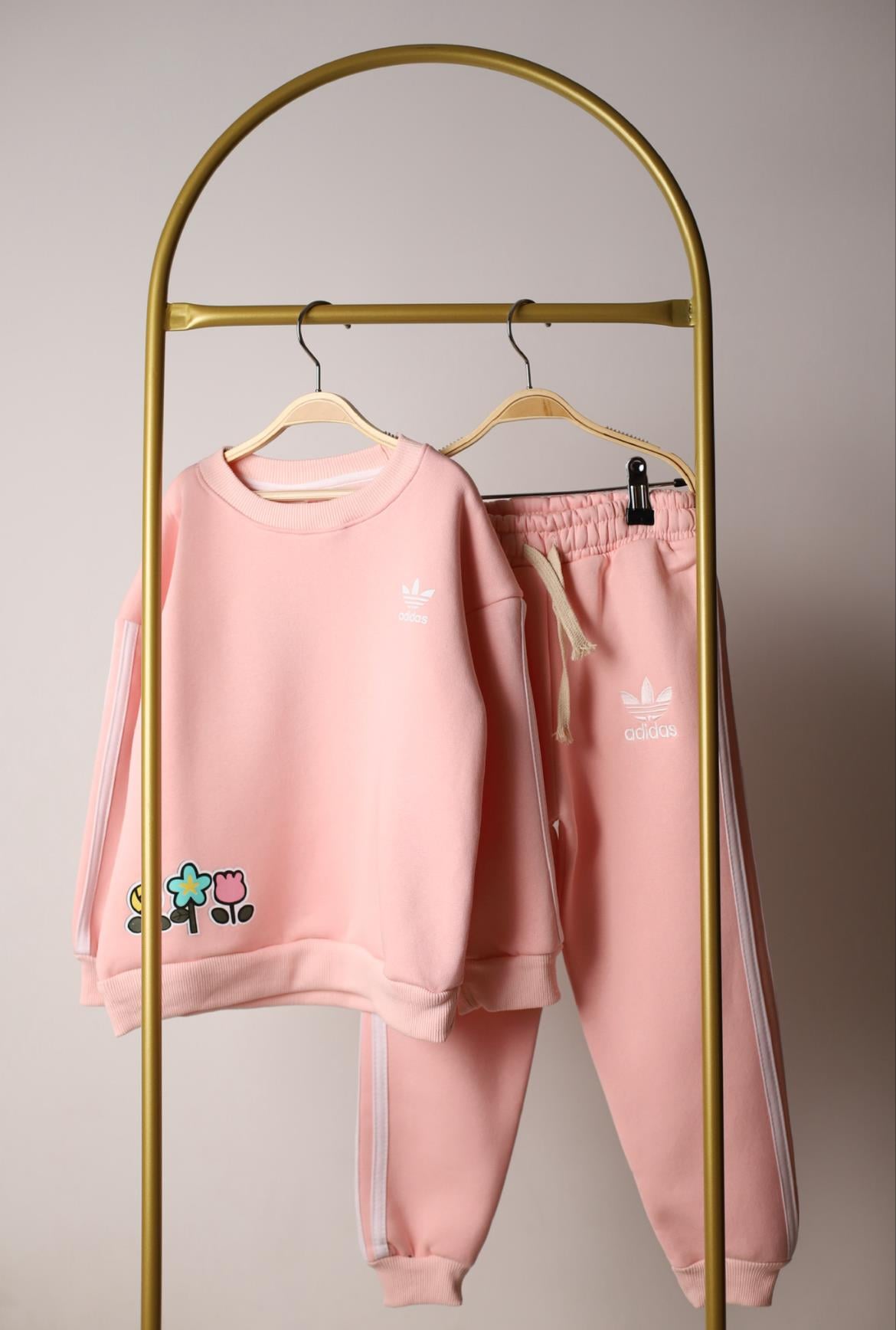 Hello Kitty Spor Logolu Eşofman Takımı
