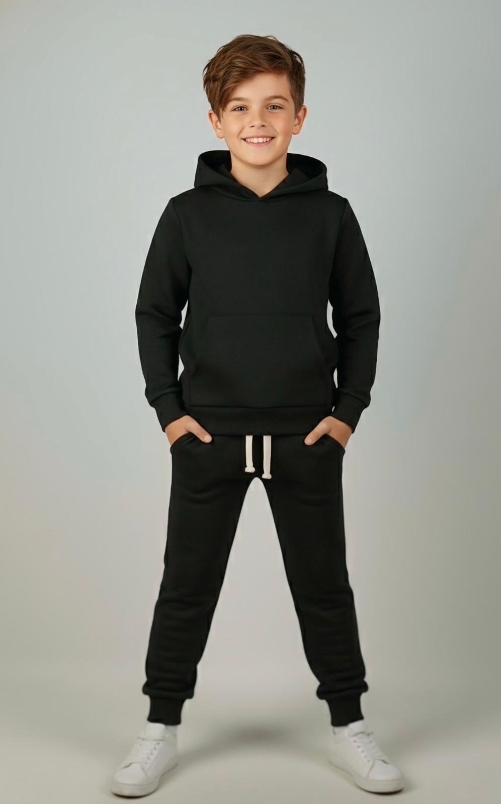 Kapüşonlu Cepli Eşofman Takımı