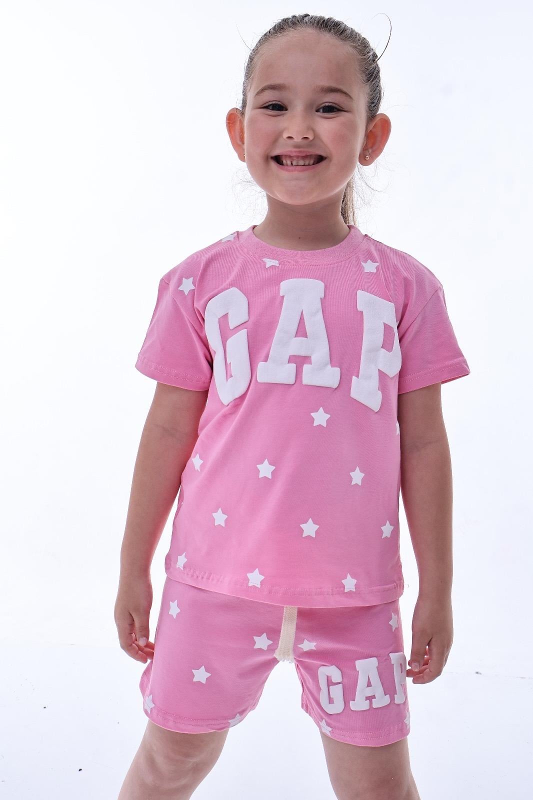 Pembe Yıldız Kabartma Detaylı Gap Şortlu Takım