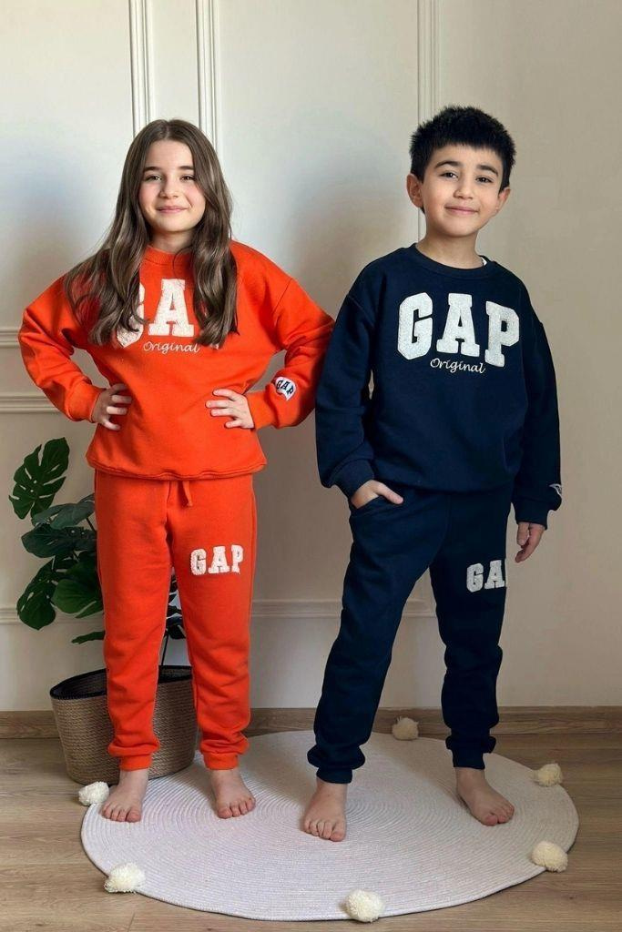 Punch İşlemeli Gap Eşofman Takımı