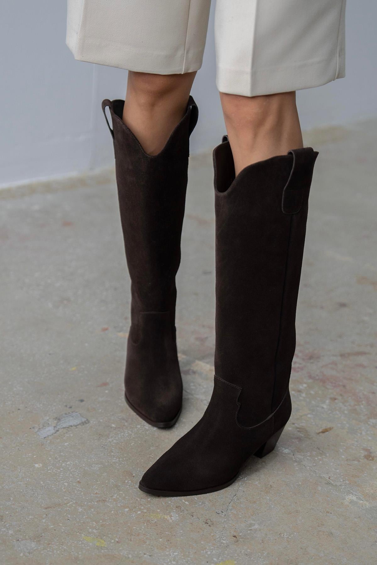 TİNA WESTERN HAKİKİ DERİ KADIN ÇİZME SÜET KAHVE