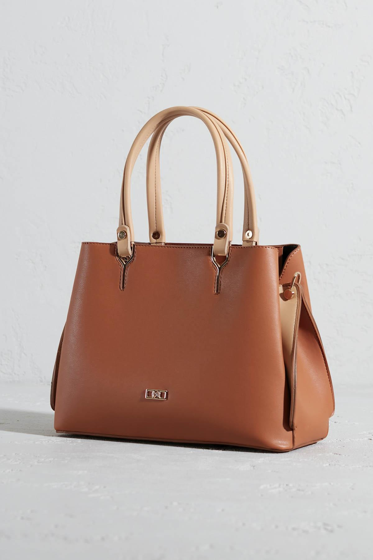 【C23703】Sara a6864b4b-d3c9-4938-8ead-