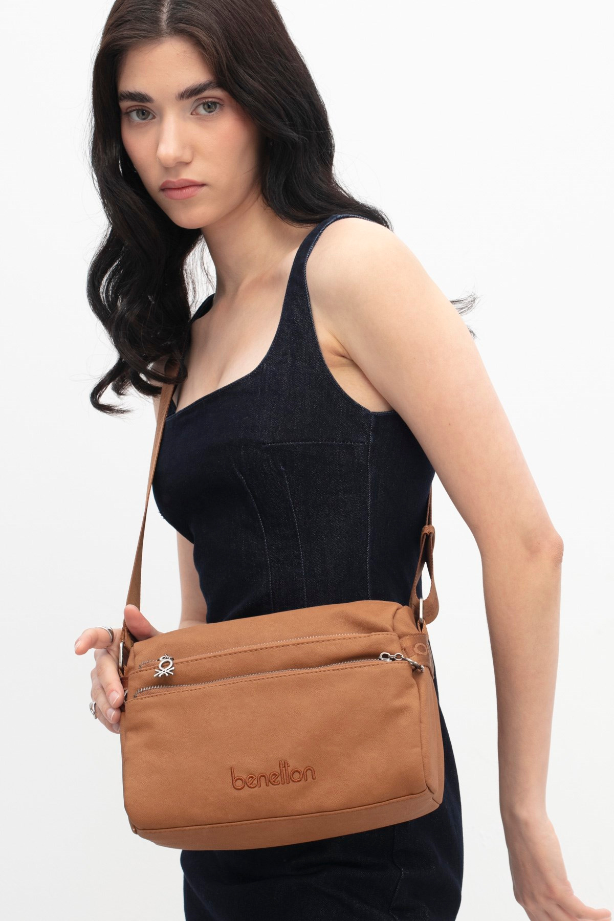 BENETTON KADIN KOL ÇANTASI BNT1731 TABA