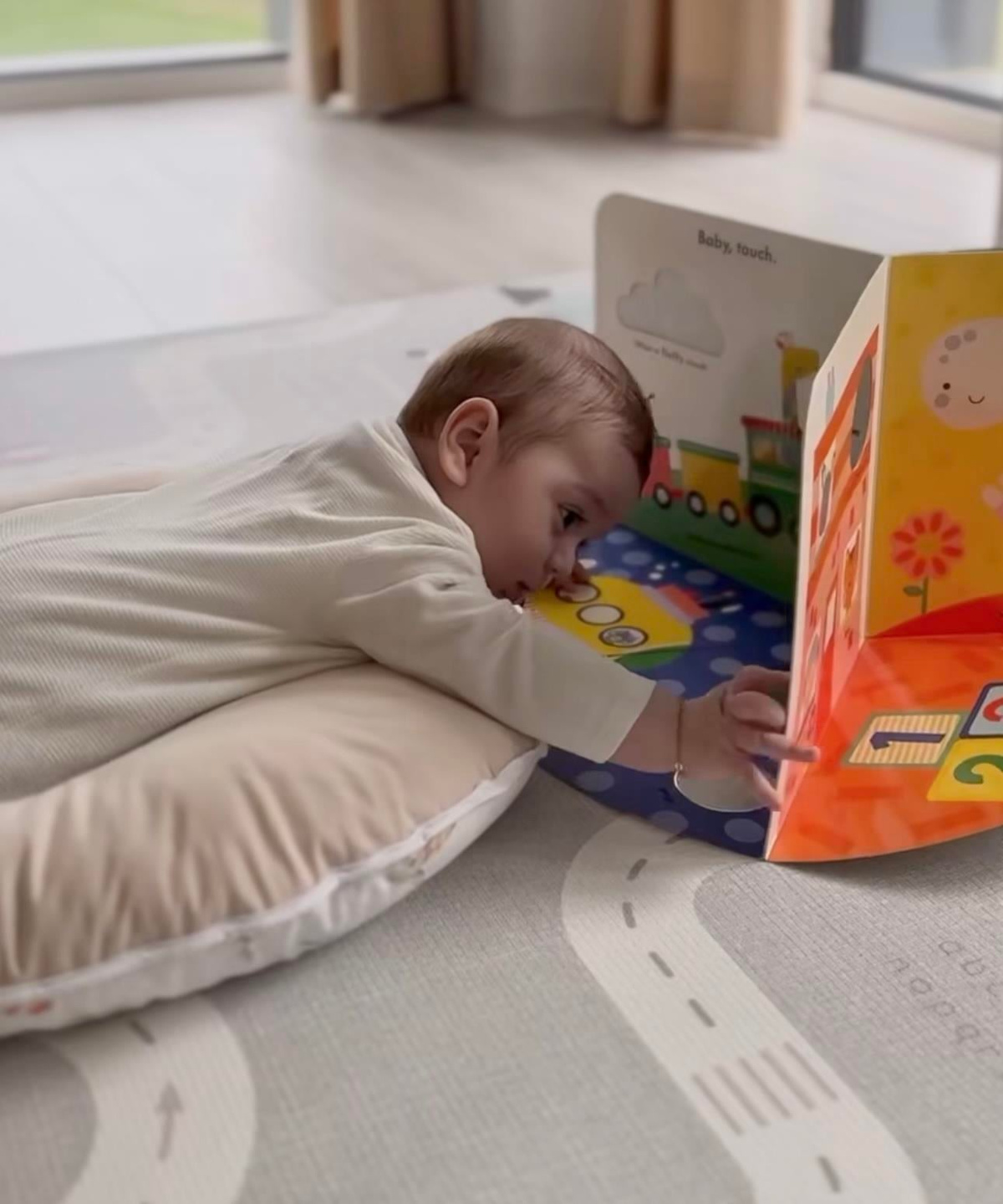 Baby Touch Tummy Time Karın Üstü Egzersiz Aktivite Kitabı