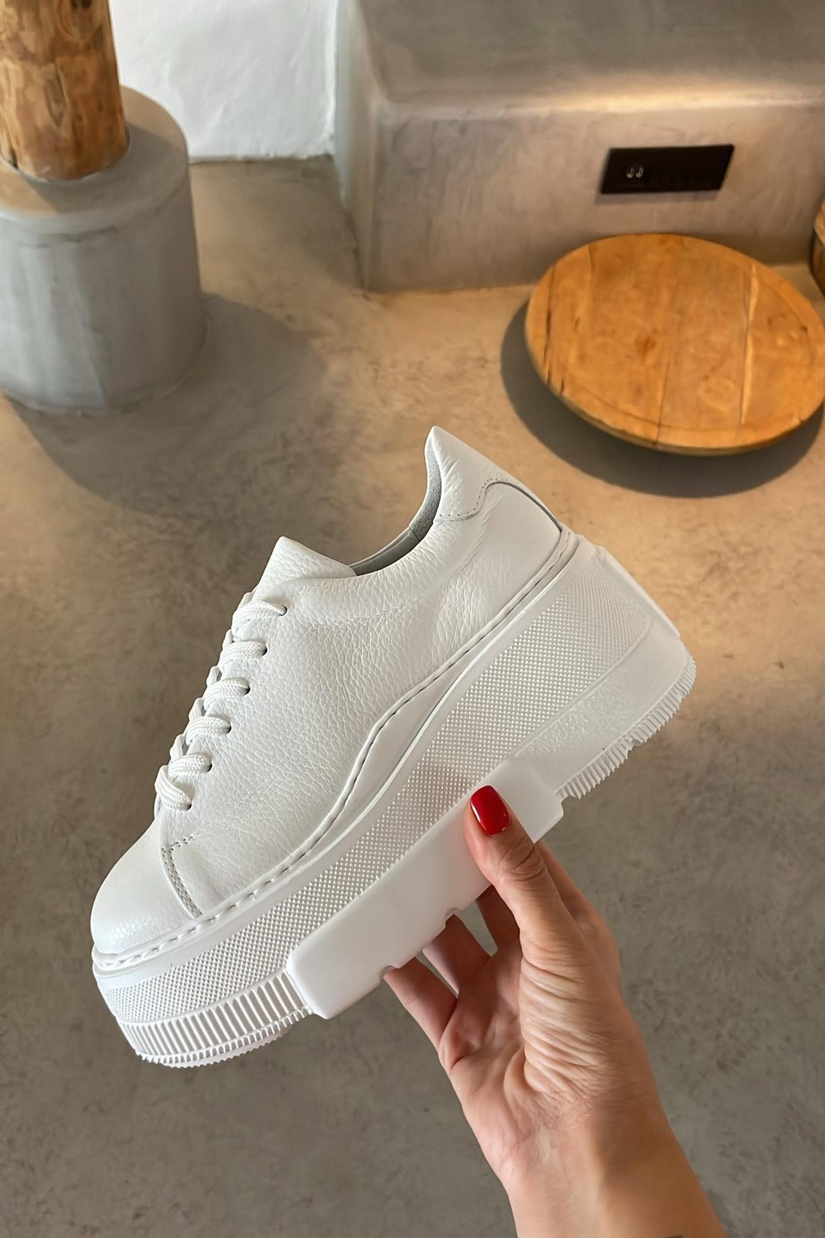 Multi Beyaz Sneaker