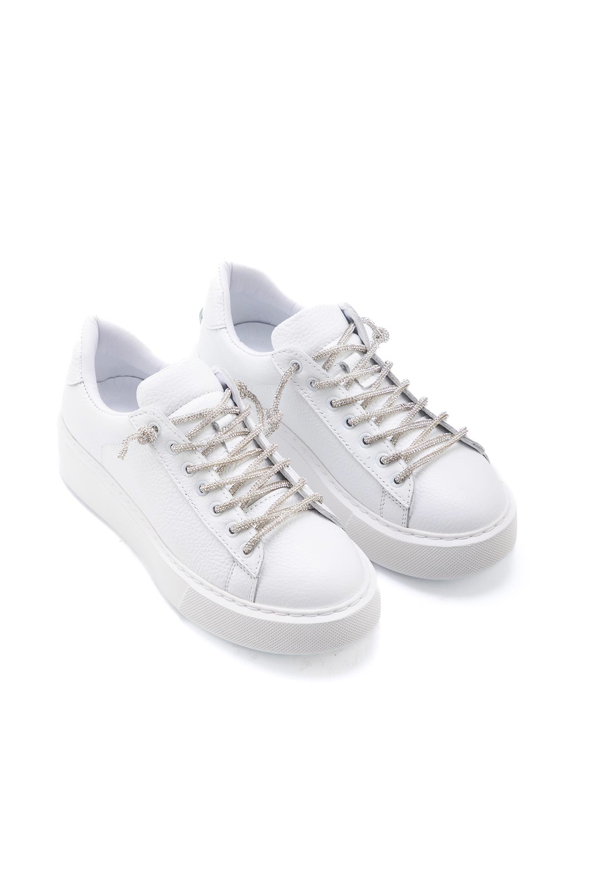 Pera Beyaz Sneaker