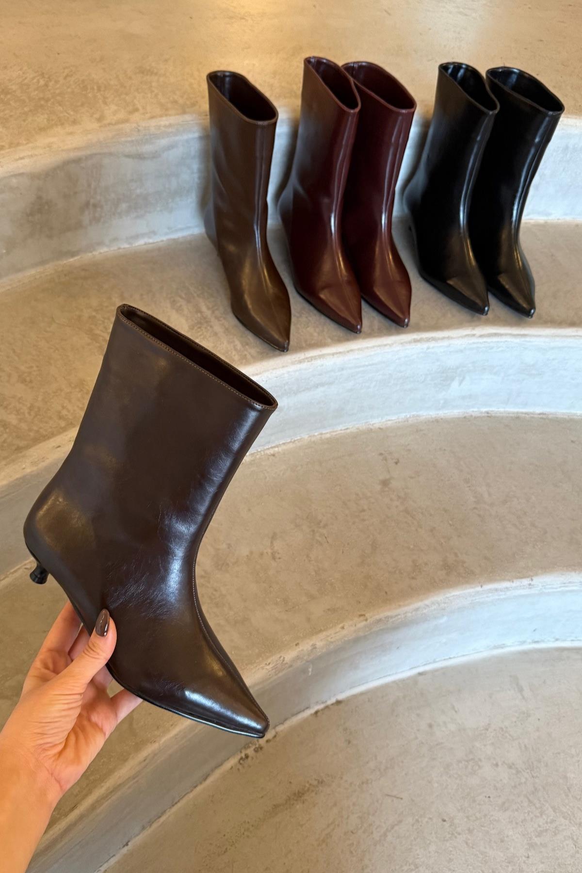 Sarah Acı Kahve Bootie