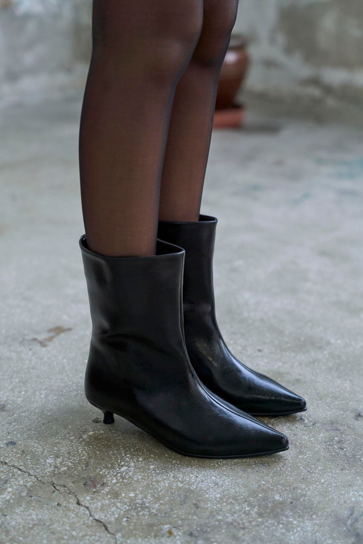Sarah Siyah Bootie