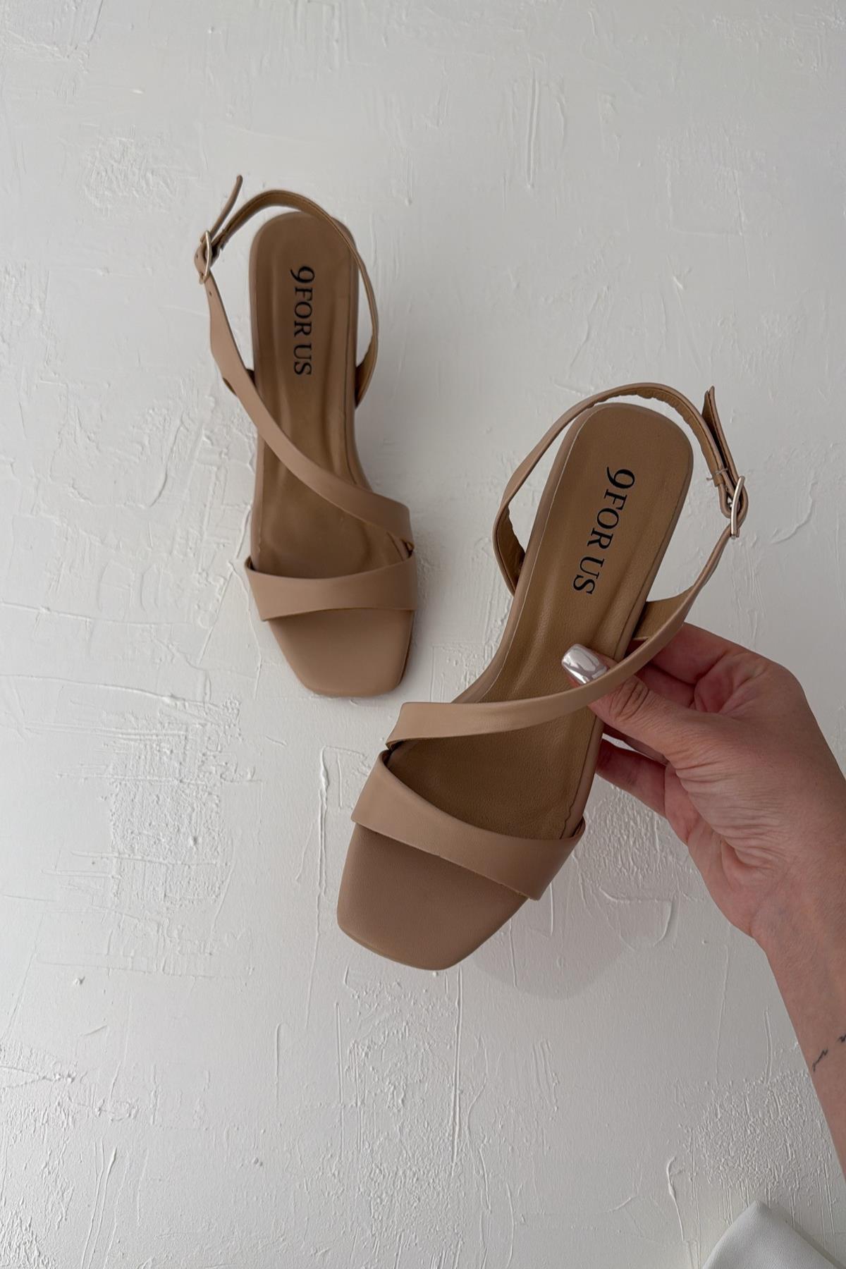 Sole Nude Topuklu Ayakkabı