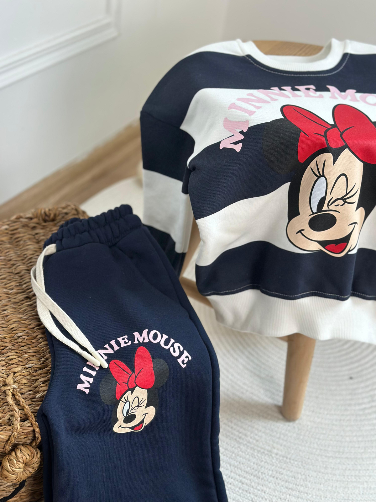 Çizgili Minnie Mouse Baskılı Eşofman Takımı