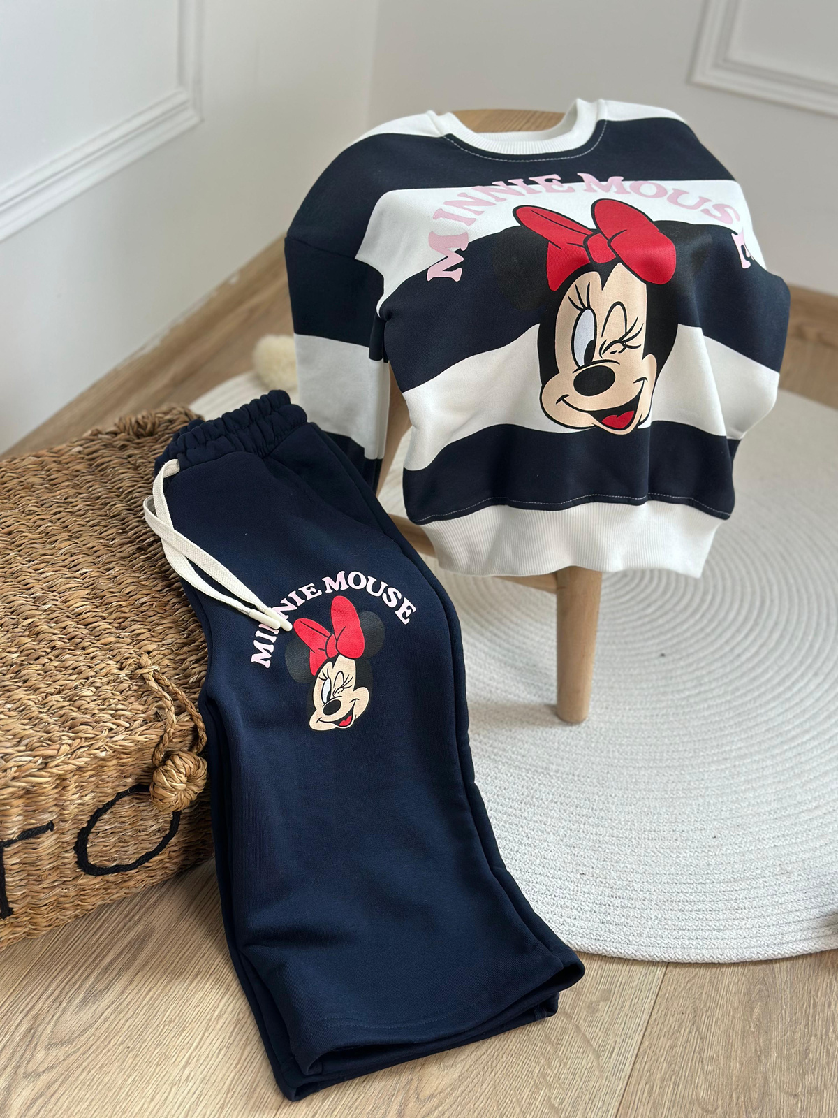 Çizgili Minnie Mouse Baskılı Eşofman Takımı