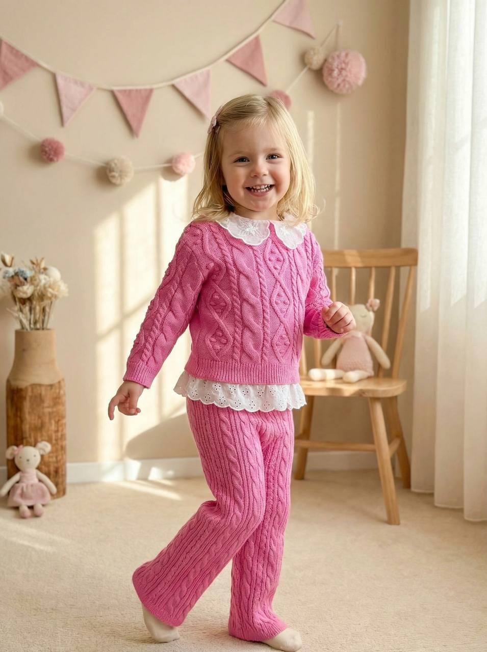 Dantel İşlemeli Triko Takım