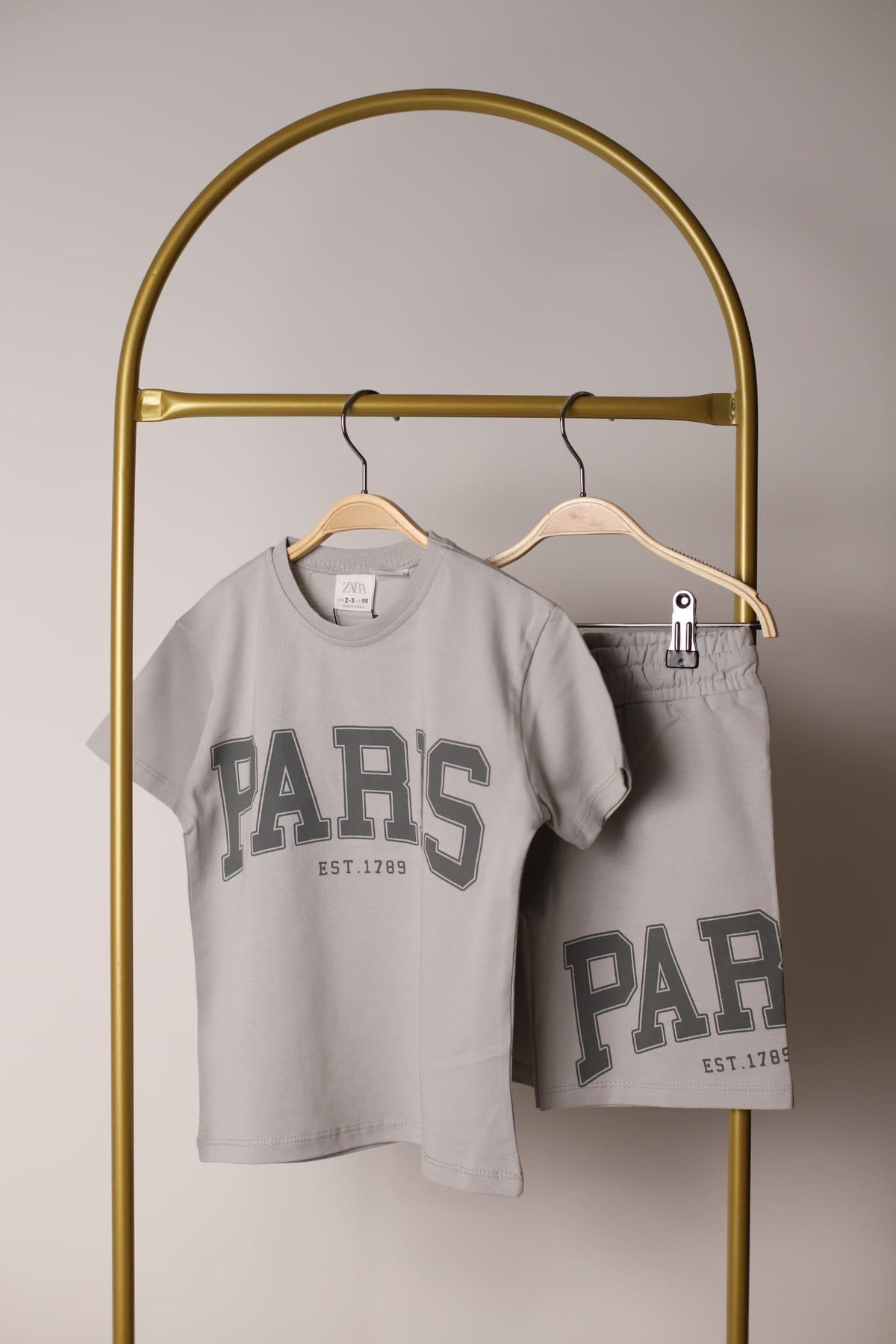 Gri Paris Baskılı Şortlu Takım