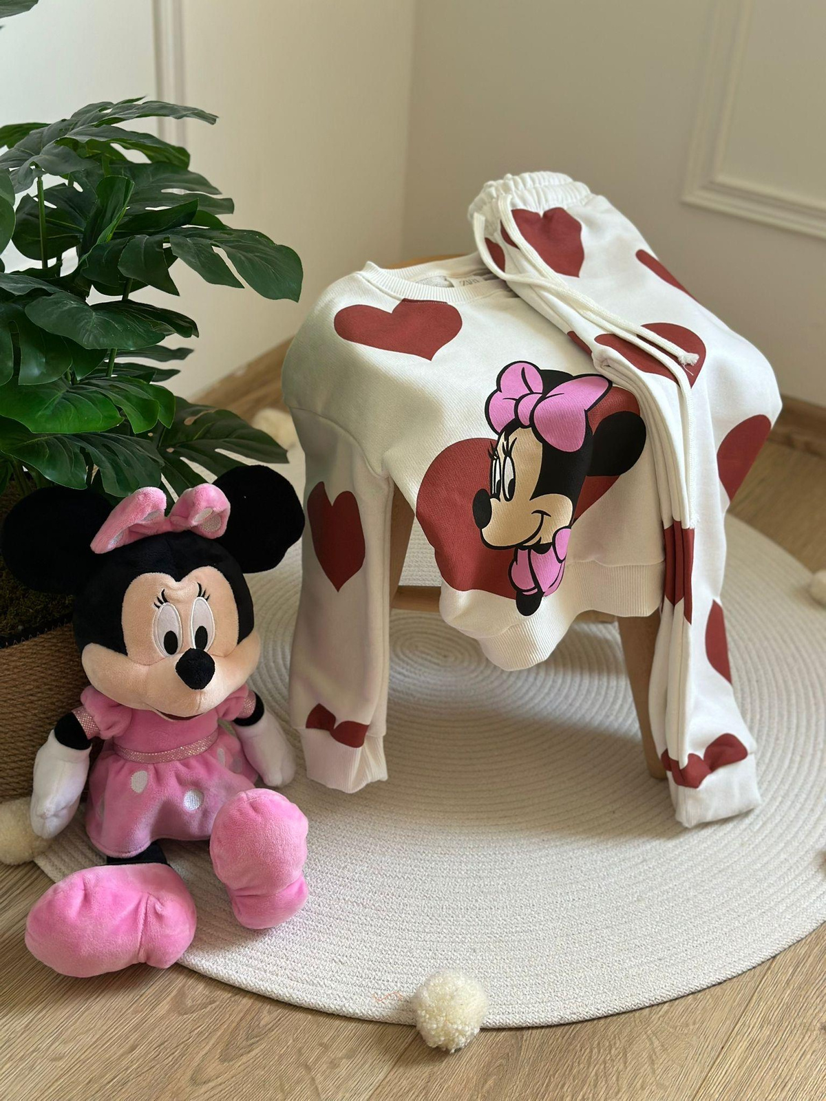 Kalp Detaylı Minnie Eşofman Takımı