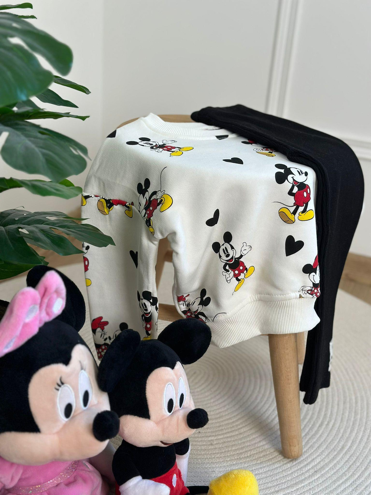 Kalpli Minnie Ve Mickey Taytlı Takım