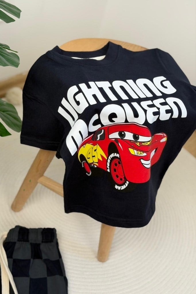 Lightning McQueen Şortlu Takım